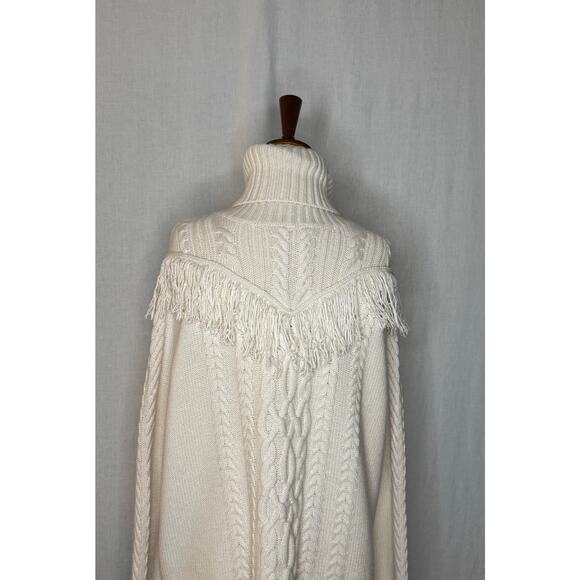 Joie Viviam Cable Knit Fringe Turtleneck Sweater
Size Small - Picture 4 of 6